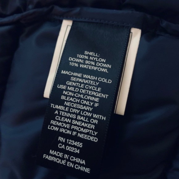 DESIGN LAB Lightweight Hooded Down
Quilted Puffer Jacket, Navy - Picture 7 of 7